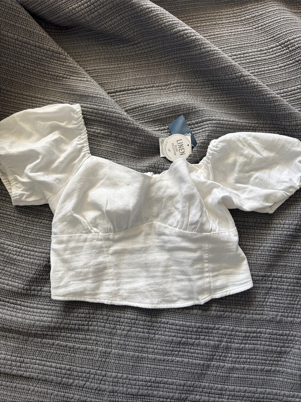 Hollister White Linen Puff-Sleeve Crop Top